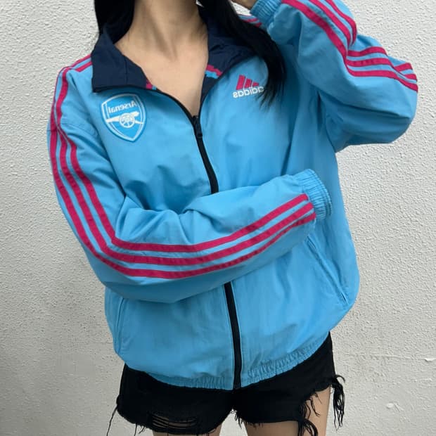 아디다스 아스날 스카이블루 리버시블 바람막이