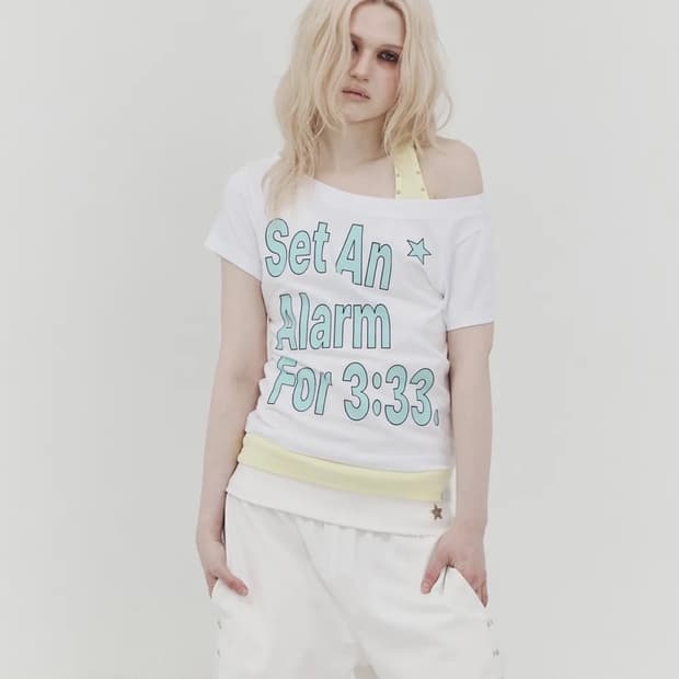 ALARM WIDE NECK TOP / WHITE