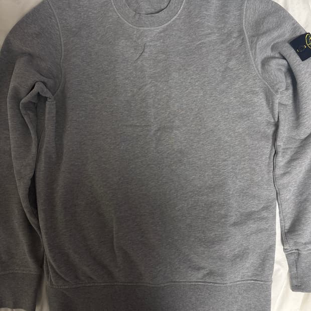 스톤아일랜드 맨투맨