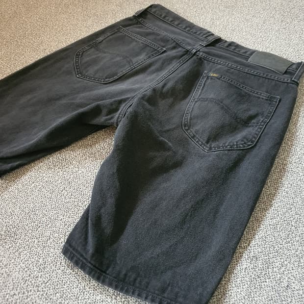 Lee 블랙 데님 숏 팬츠