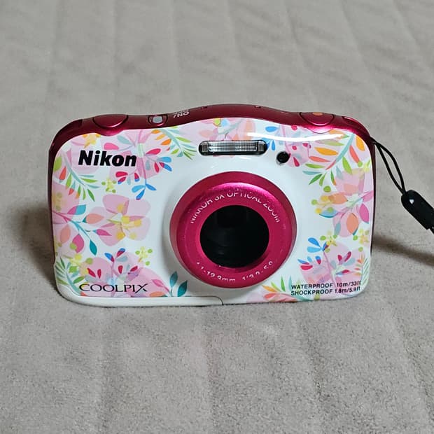 니콘 쿨픽스 W150 플라워 디자인 카메라