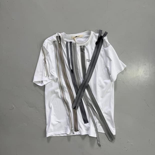 plastic product MPa zip t-shirt