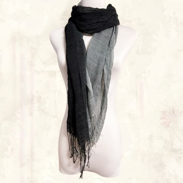 (이체시에눌) 일본 모리걸 페어리 그라데이션 블랙 앤 그레이 머플러