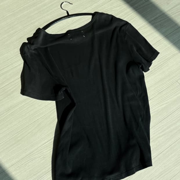 마르지엘라 반팔