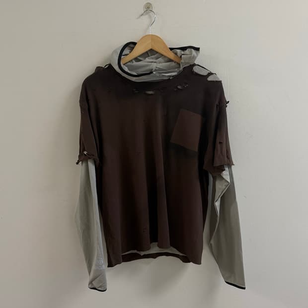 Grunge look distressed tees (긴팔 후드 포함)