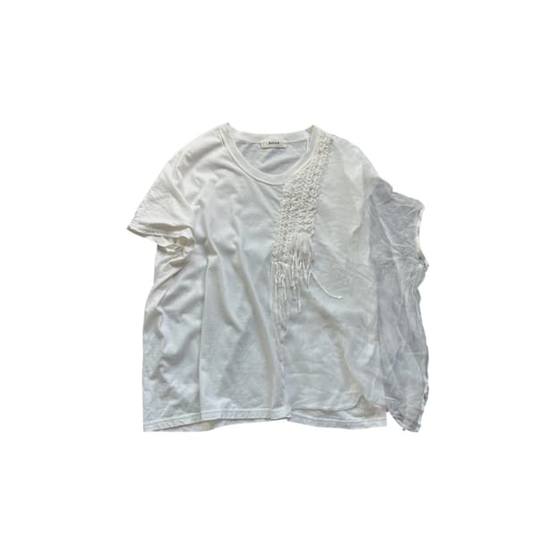 Asymmetric Knot Tee