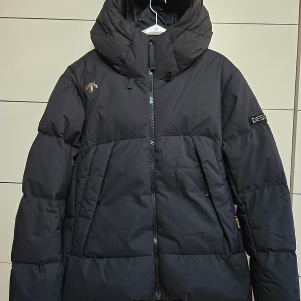데상트 스키디자인 덕다운 패딩(105)