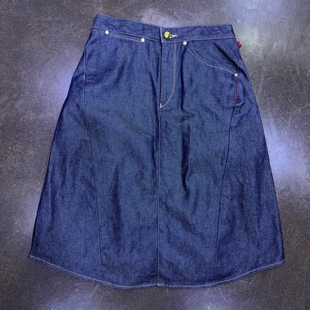 리바이스 엔지니어드진 백 절개 라인 데님 청 스커트 28