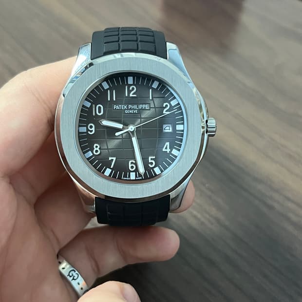 파텍필립 블랙 아쿠아넛