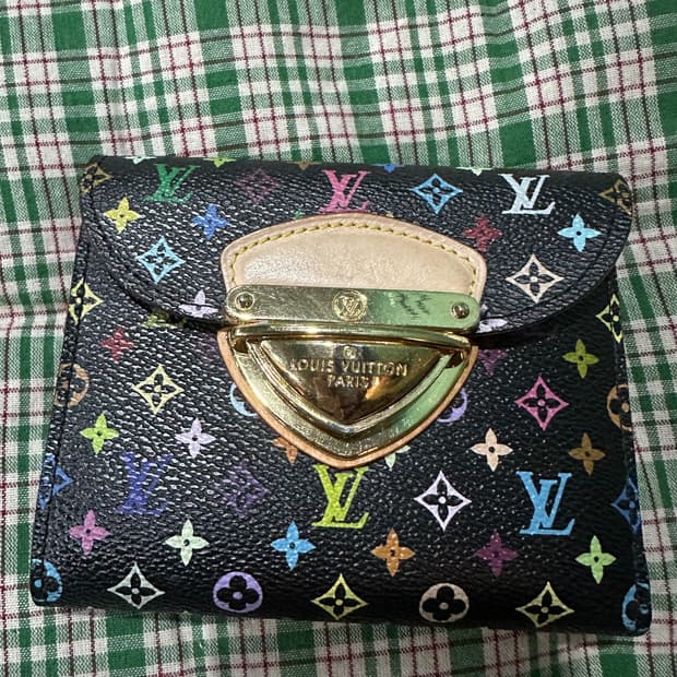 루이비통 멀티컬러 중지갑