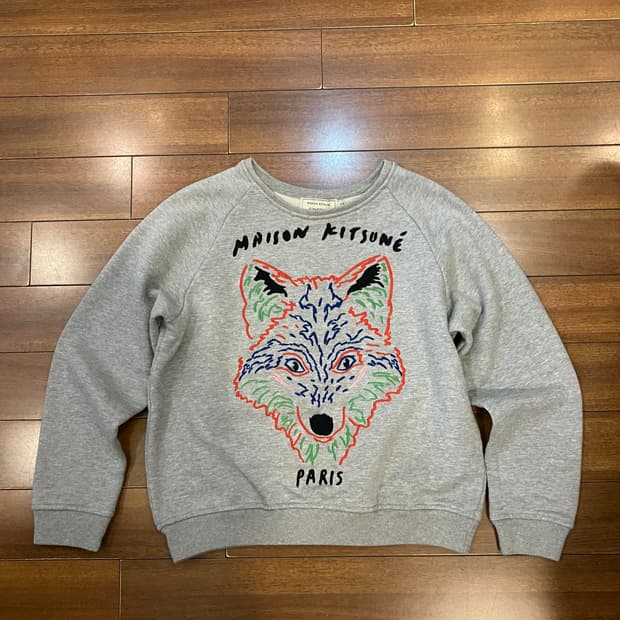 메종키츠네 자수 맨투맨 S