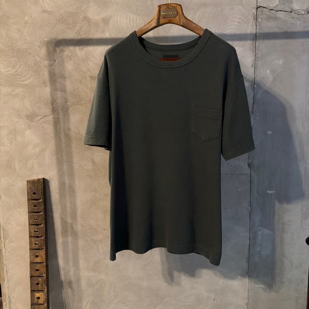 하울린 티셔츠 100