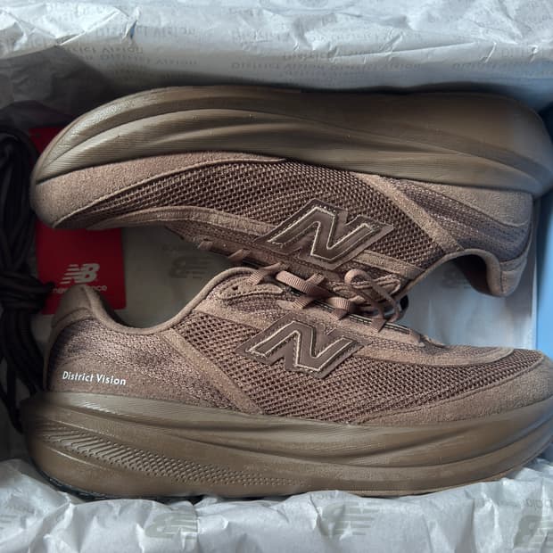 뉴발란스 디스트릭트비전 1080 v15 (275)