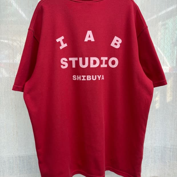 아이앱 스튜디오 IAB Studio 토마토 시부야 한정 반팔티