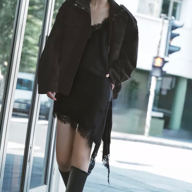 (해외대란템) 자라 zara 스웨이드 레더 자켓 먹색 S