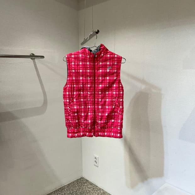 나이키 양면 후드 패딩조끼