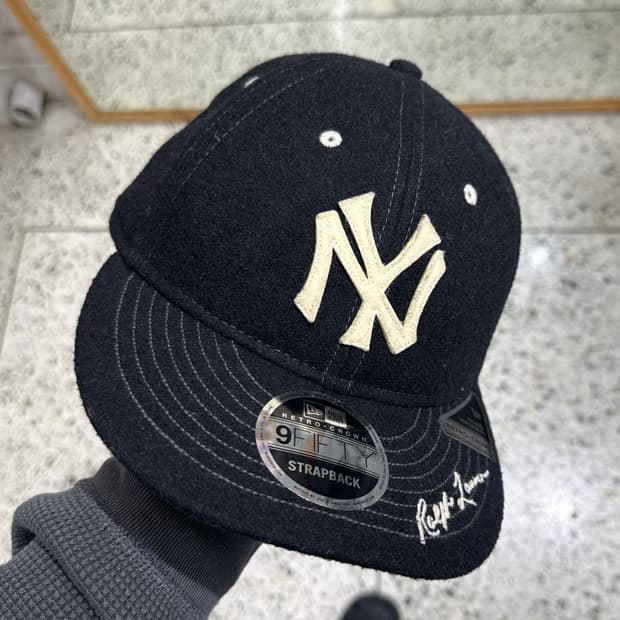 [Free] 랄프로렌 X 뉴에라 뉴욕 양키스 캡 스트랩백 블랙