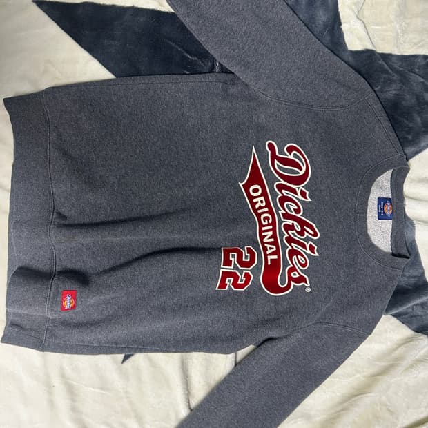 디키즈 맨투맨 팝니다