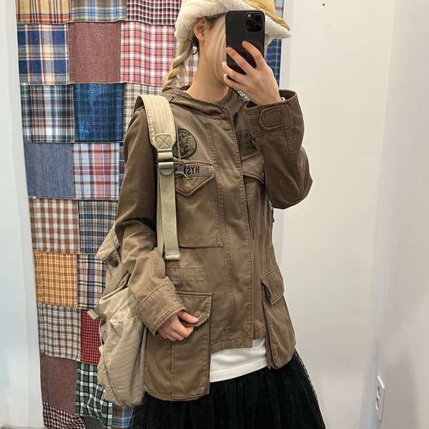 히스테릭 글래머 카키 퀄팅 후드 야상