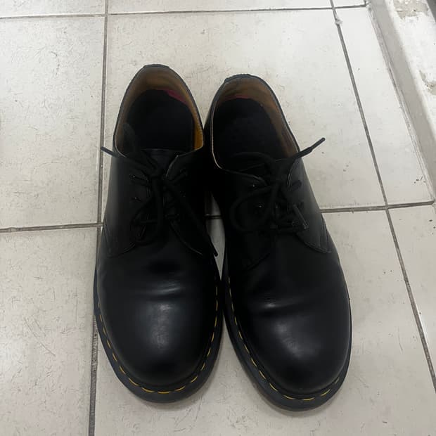 닥터마틴 1461 3홀 블랙 스무스 270