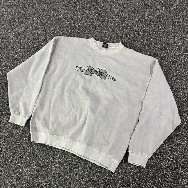 No fear 빅로고 그레이 맨투맨