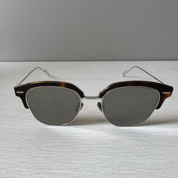 디올 선글라스 텐시티