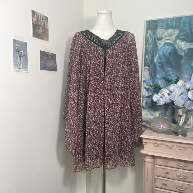 flower crochet point v-neck cape mini op