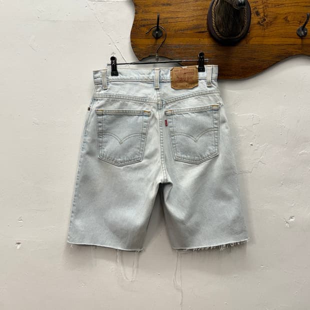 90s USA Levi's 550 Relaxed Denim Shorts