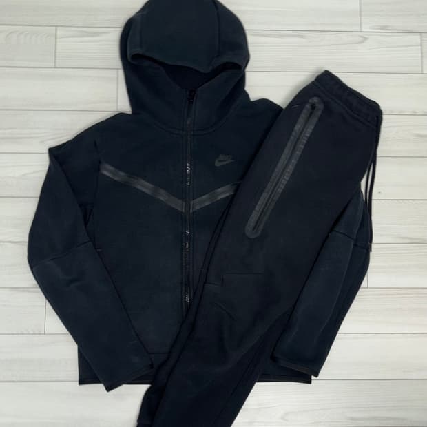 구형 나이키 테크 플리스 블랙 셋업 S