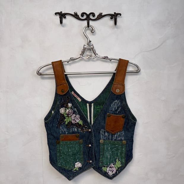 Bohemian flower leather patch denim vest
