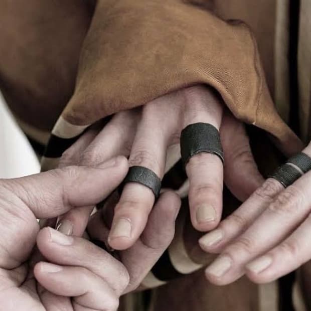 [15] Detaj Bandage Ring