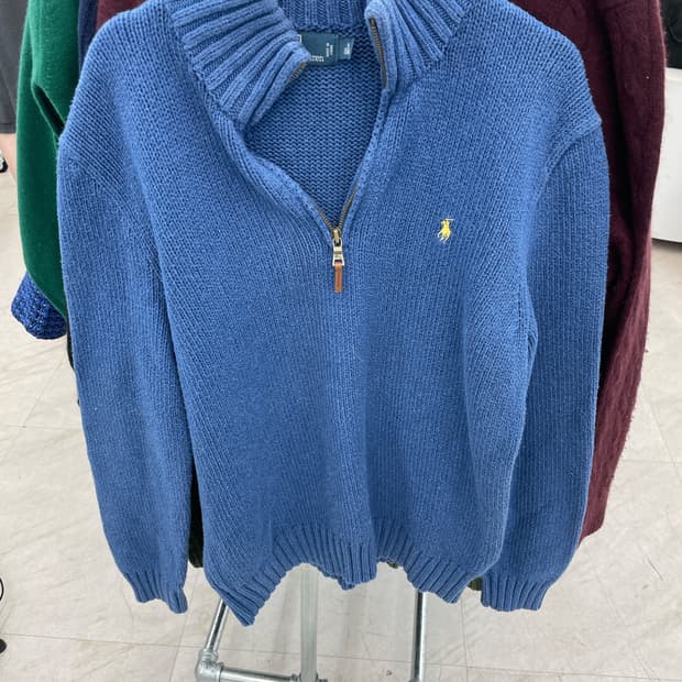 폴로 반집업니트 노란포니