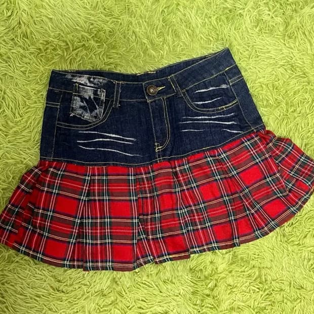 캐캐체 느낌 체크 스커트