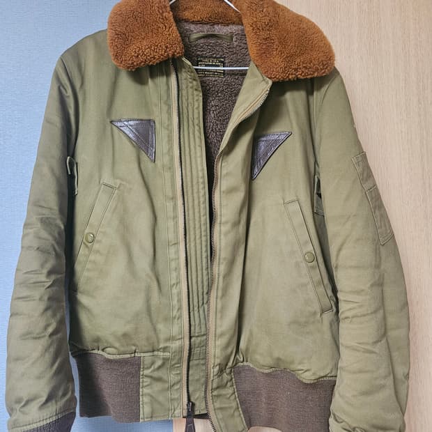 토이즈맥코이 B-15