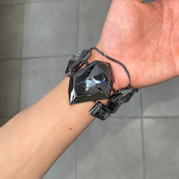 아뜰리에 스와로브스키 by 장폴 고티에