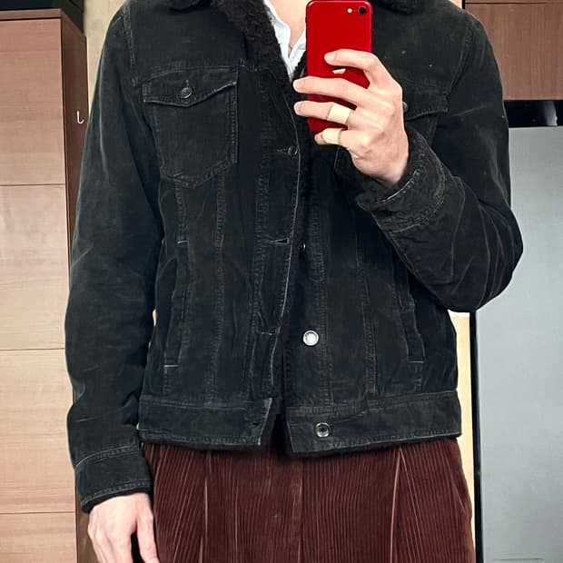 돌체앤가바나 무스탕 트러커