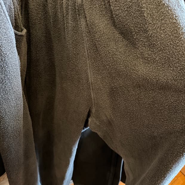 코모리 실크 후리스 팬츠 판매합니다