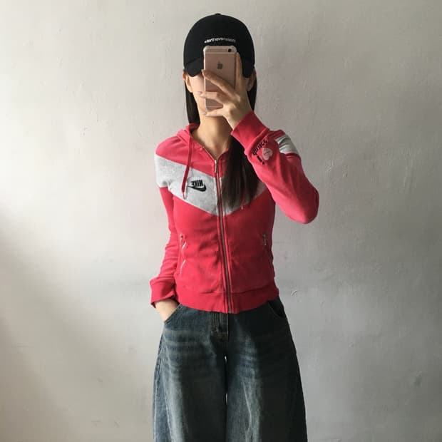 나이키 퓨추라 벨루어 후드집업