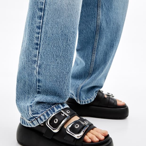 빔바이롤라 버클 디테일 블랙 리얼 레더 플랫폼 벨크로 샌들 샌달