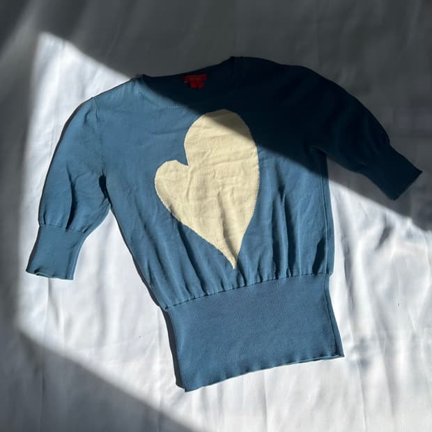 비비안 웨스트우드 레드라벨 하트 니트