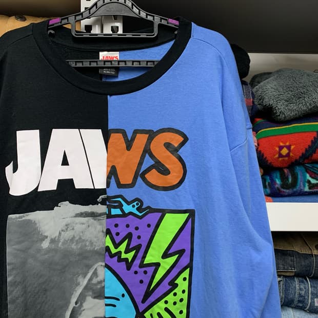 [XL/새상품] JAWS 패치워크 프린팅 맨투맨 스웻셔츠