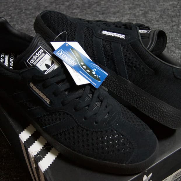 (300) 아디다스 X 네이버후드 가젤 슈퍼
