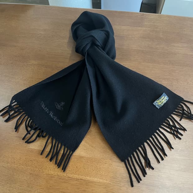 비비안웨스트우드 울머플러