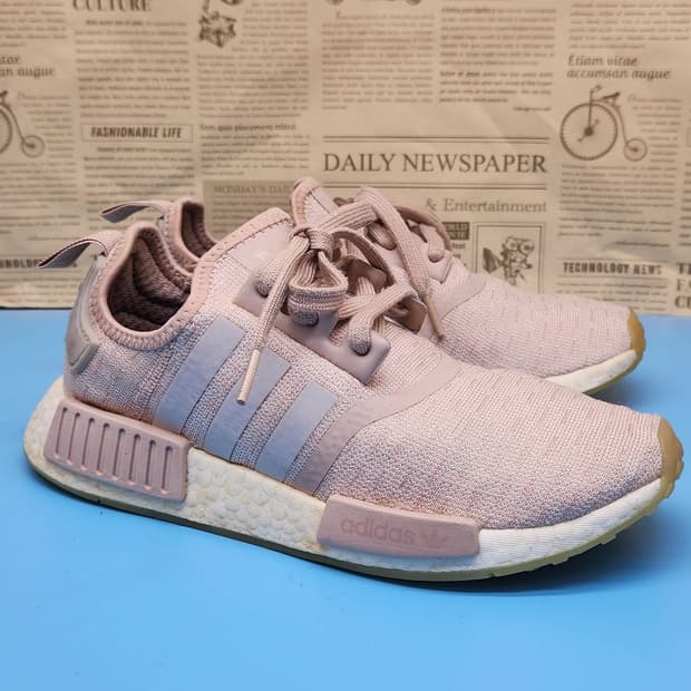 아디다스 NMD R1 운동화245