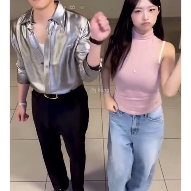 포어스링 반폴라 나시(레이착용)