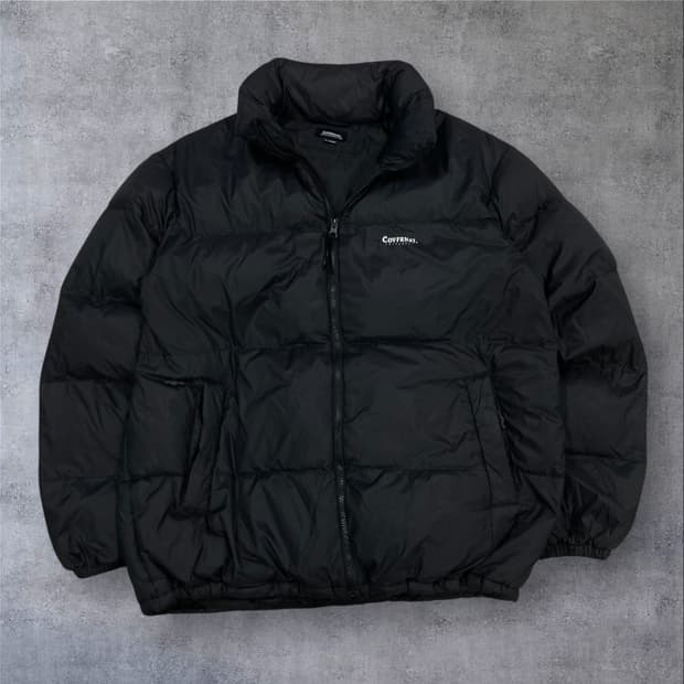 커버낫 블랙 컬러 스몰 로고 푸퍼 패딩