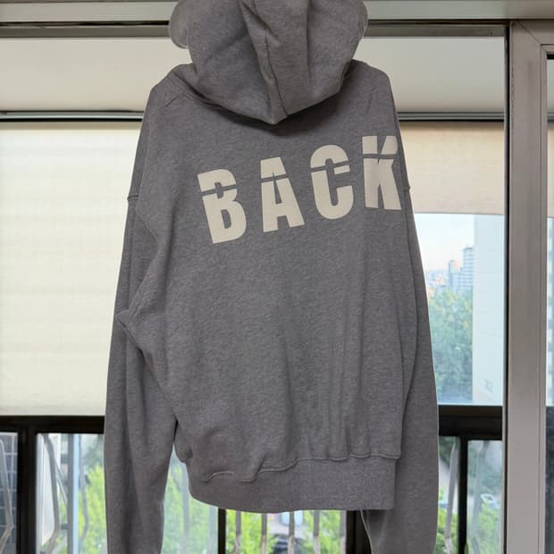 Emew back 후드집업 그레이