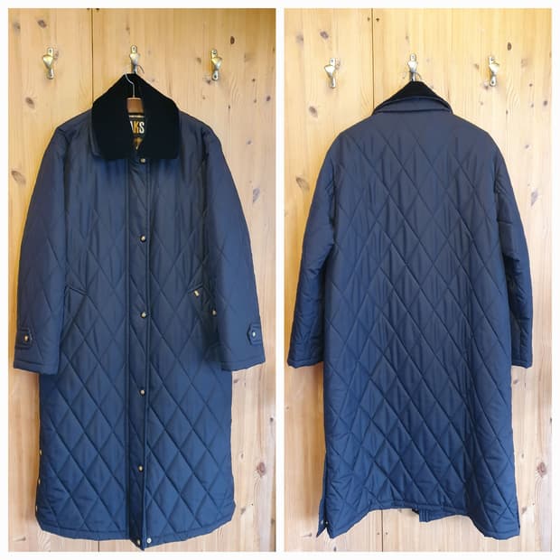 77.닥스 블랙 패딩코트