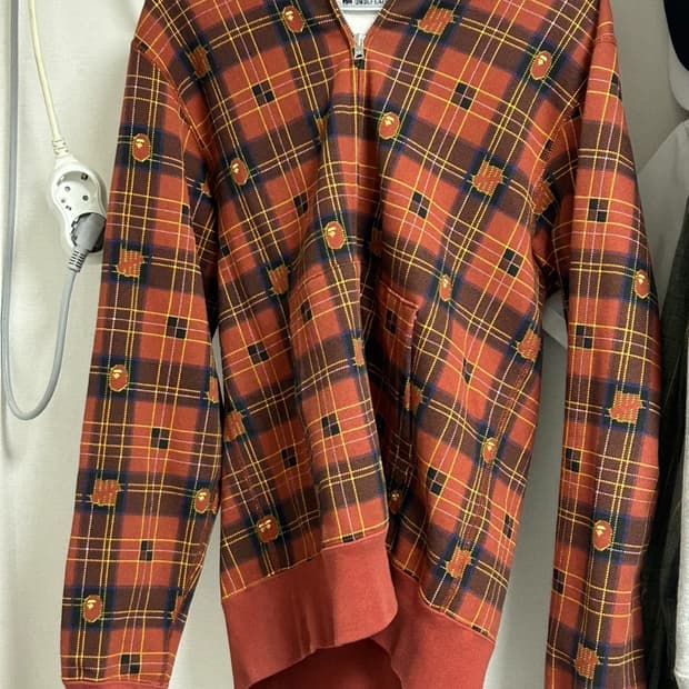 베이프 후드집업