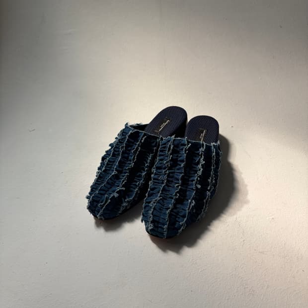 Frayed Denim Ruffle Mules